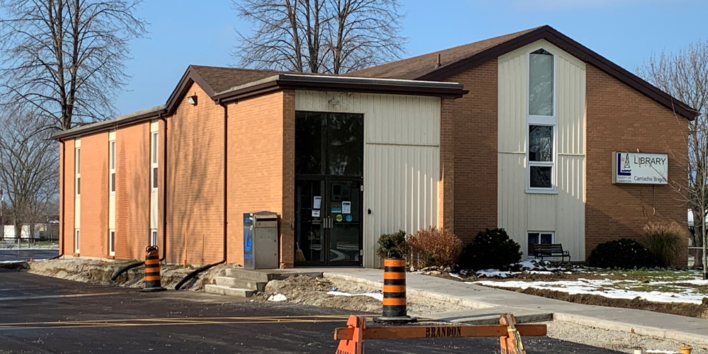 Front of Camlachie Library.